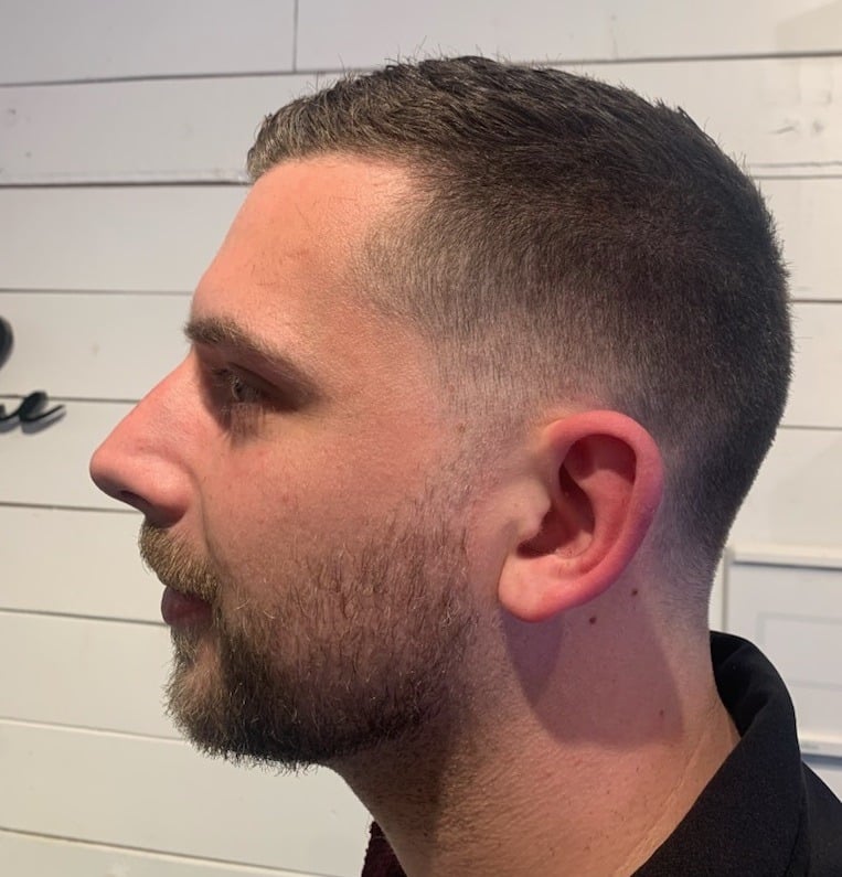 homme coupe